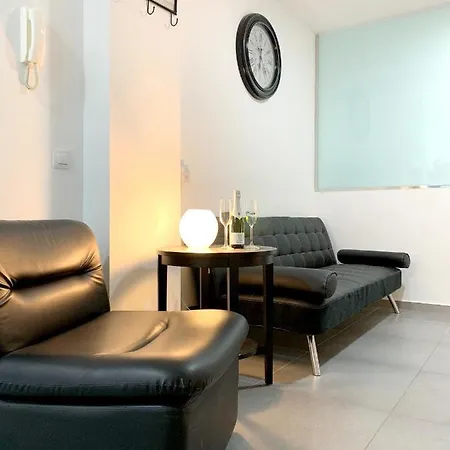 With One Bedroom In With Wifi 50 M From The Beach Appartement